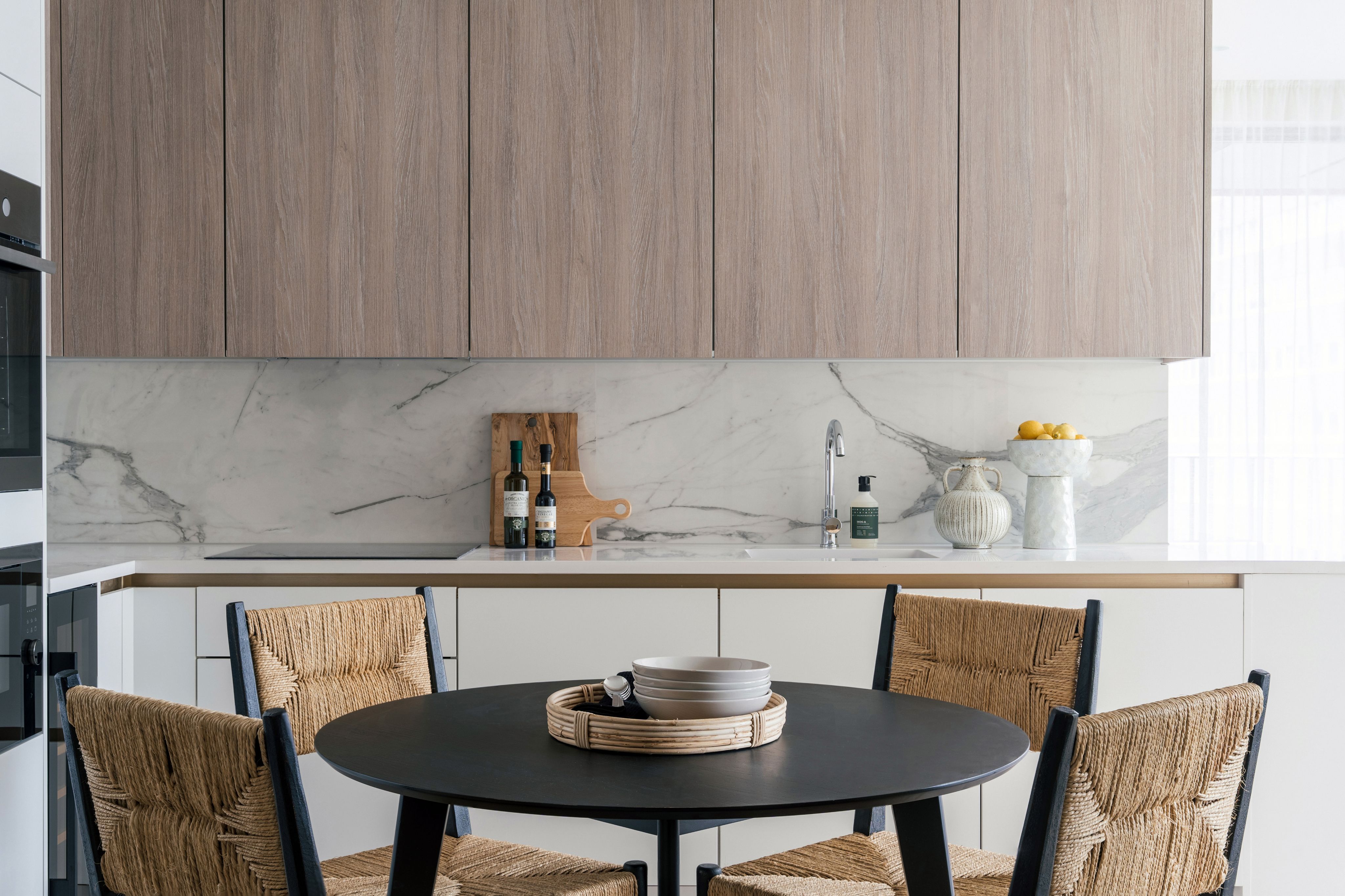 Image of an apartment kitchen and breakfast table